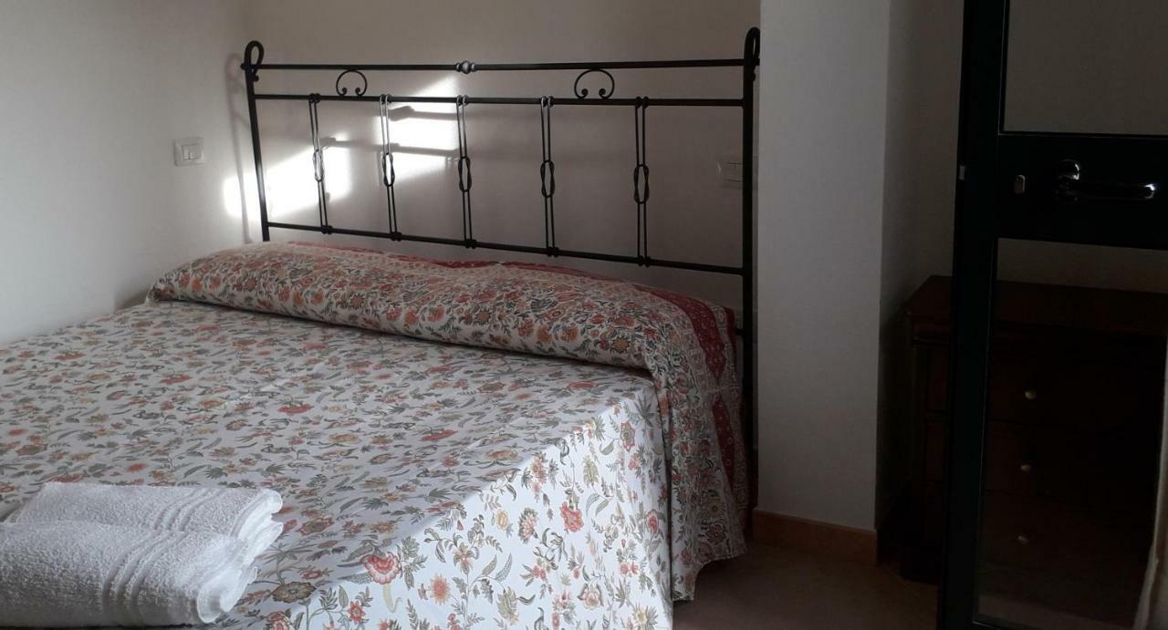 Agriturismo La Tuva Villa Padru ภายนอก รูปภาพ