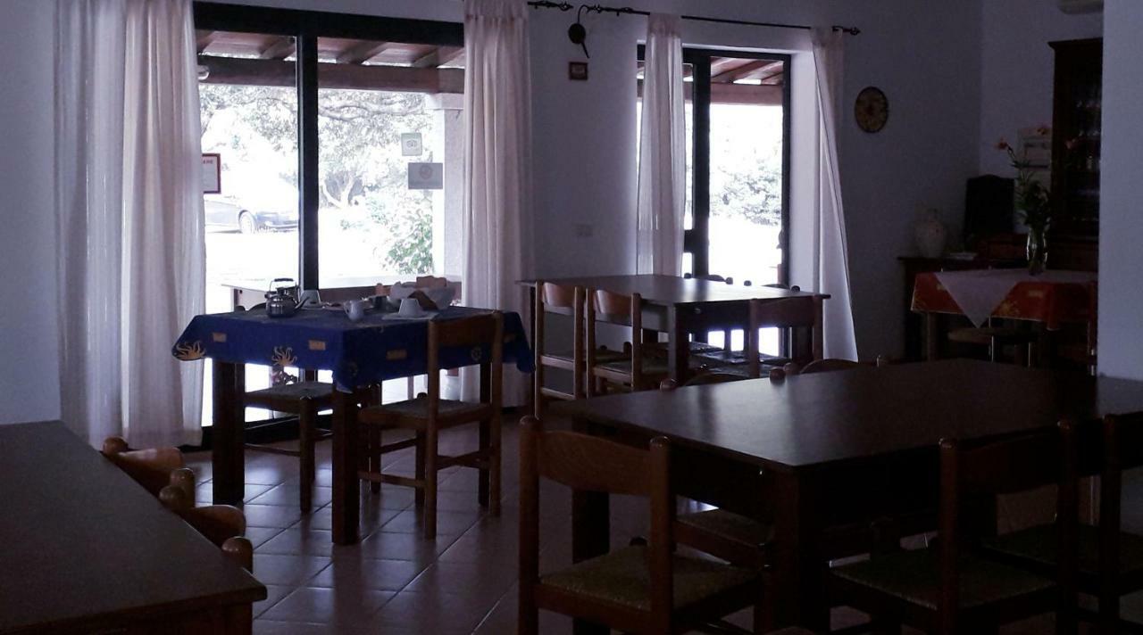 Agriturismo La Tuva Villa Padru ภายนอก รูปภาพ